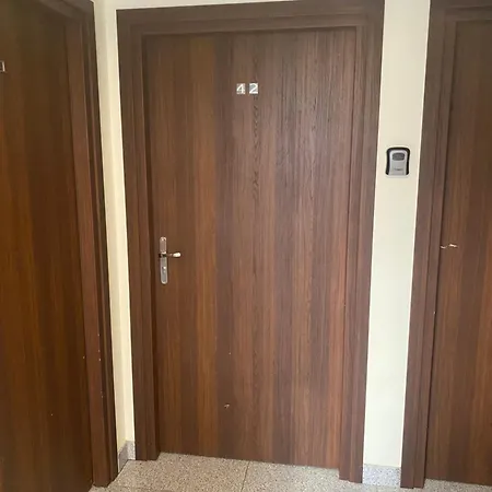 Lägenhet Queen Bee Old Town *