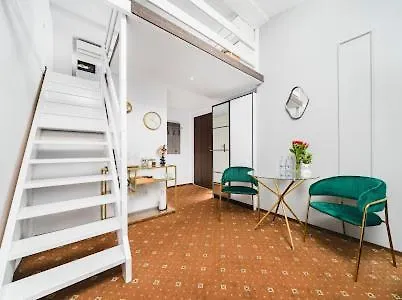 Queen Bee Old Town Appartement *